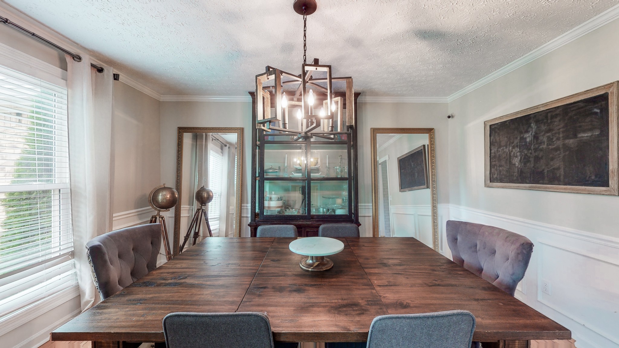 207 Bethlehem Road Lebanon, TN 37087 - Photo 5 of 35 a view of a dining room with furniture wooden floor and chandelier