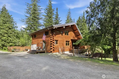 $970,000 | 34184 Southeast 327th Place, Ravensdale, WA 98051