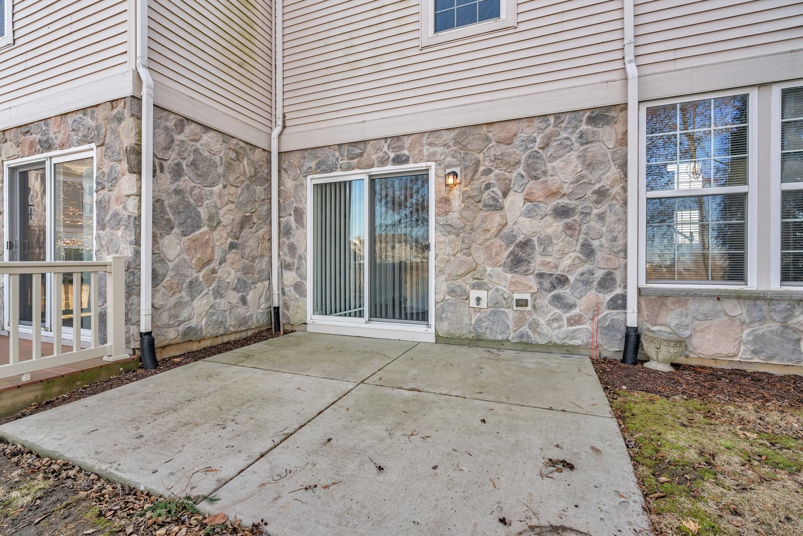 15340 Pinewood Road Lockport, IL 60441 - Photo 29 of 31 a view of a brick house with large windows