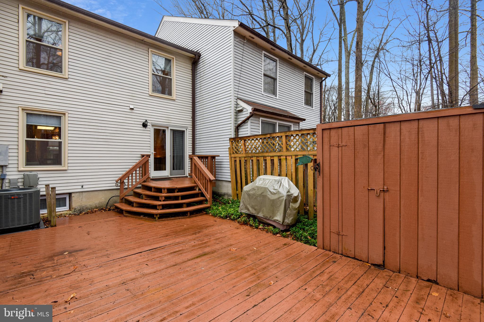 6282 Rathlin Drive Springfield, VA 22152 - Photo 13 of 37 Main Level Deck off Living Room