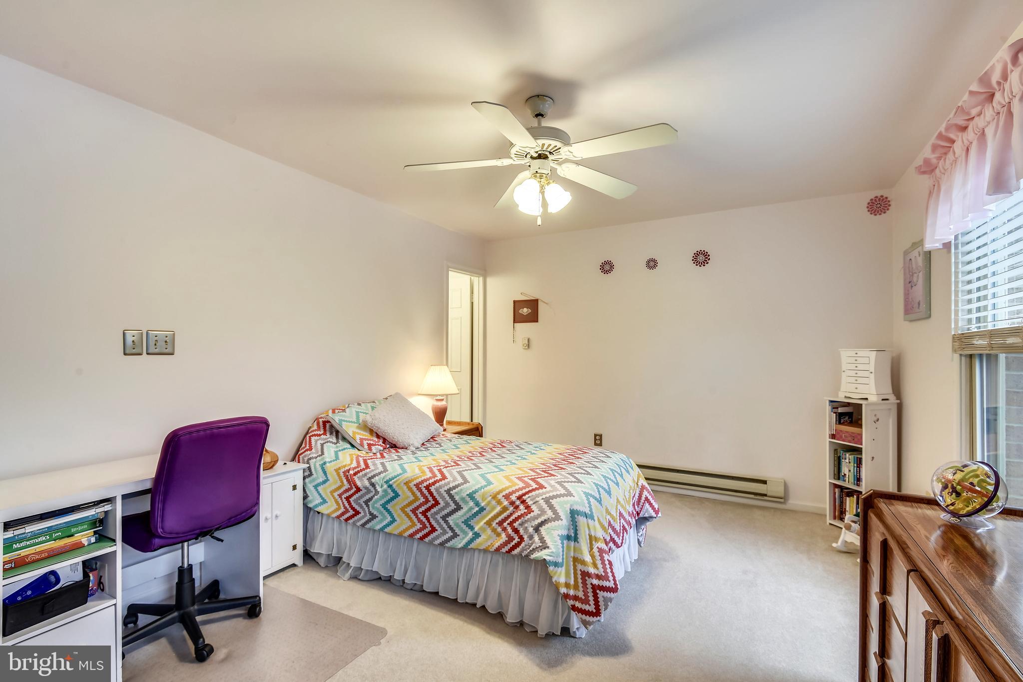 6282 Rathlin Drive Springfield, VA 22152 - Photo 21 of 37 View 2 - 2nd Bedroom