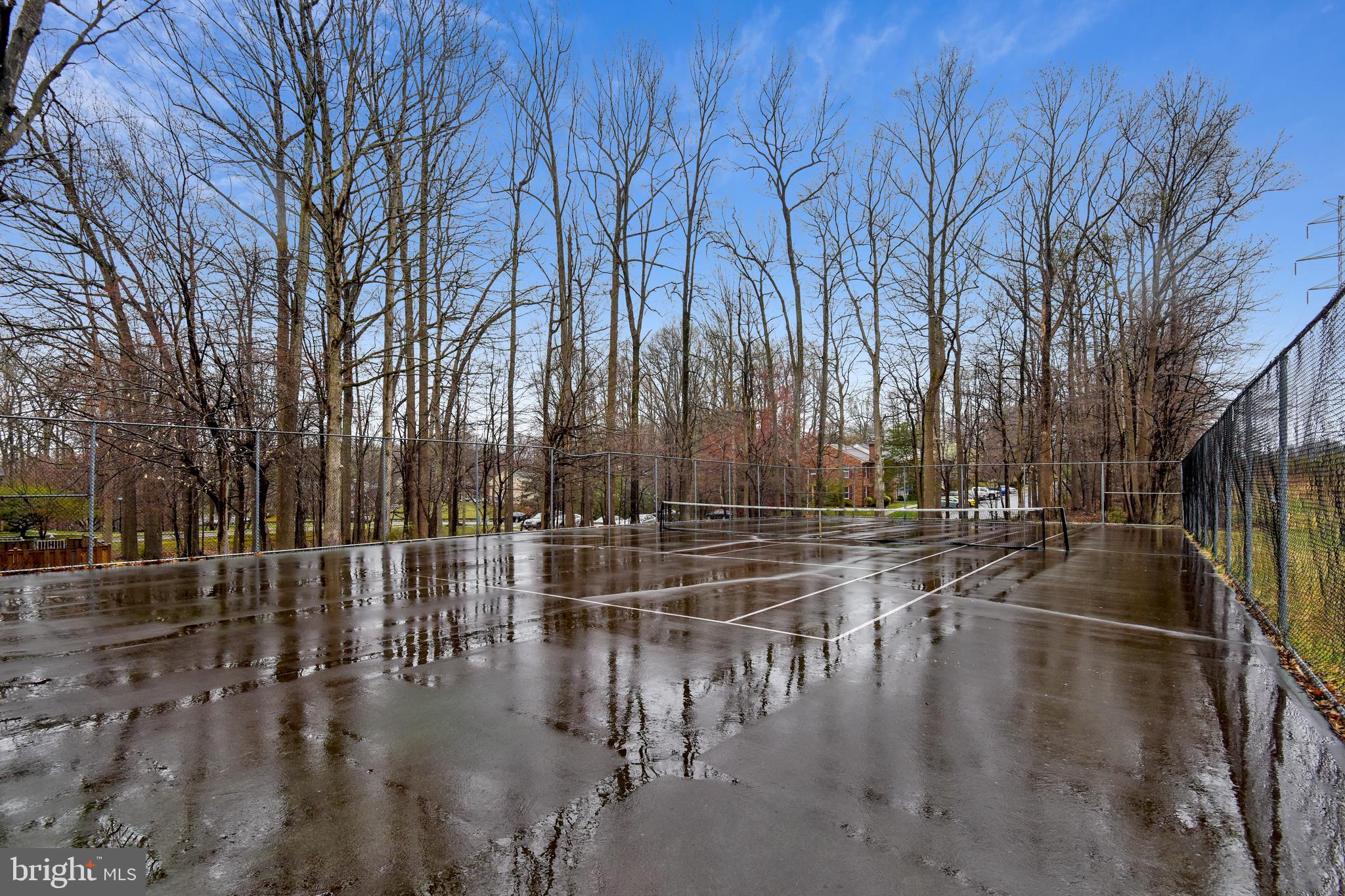 6282 Rathlin Drive Springfield, VA 22152 - Photo 33 of 37 Shannon Station Tennis Court