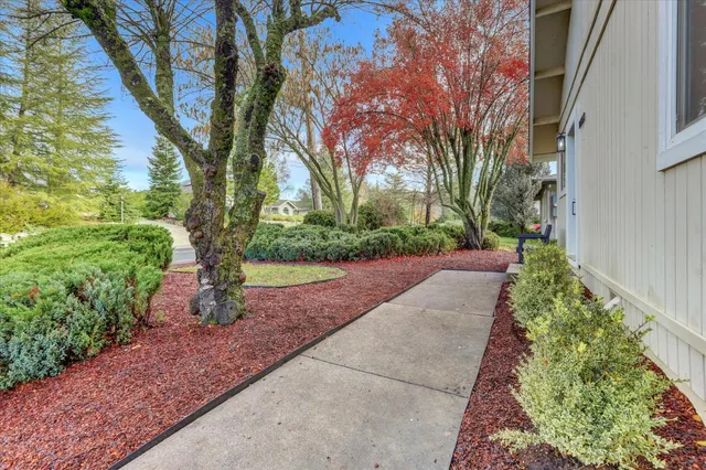 $429,000 | 18263 Lake Forest Drive, Penn Valley, CA 95946