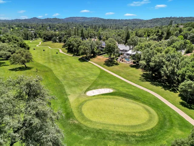 $429,000 | 18263 Lake Forest Drive, Penn Valley, CA 95946