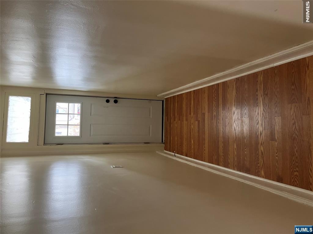 658 Adams Avenue Elizabeth, NJ 07201 - Photo 9 of 23