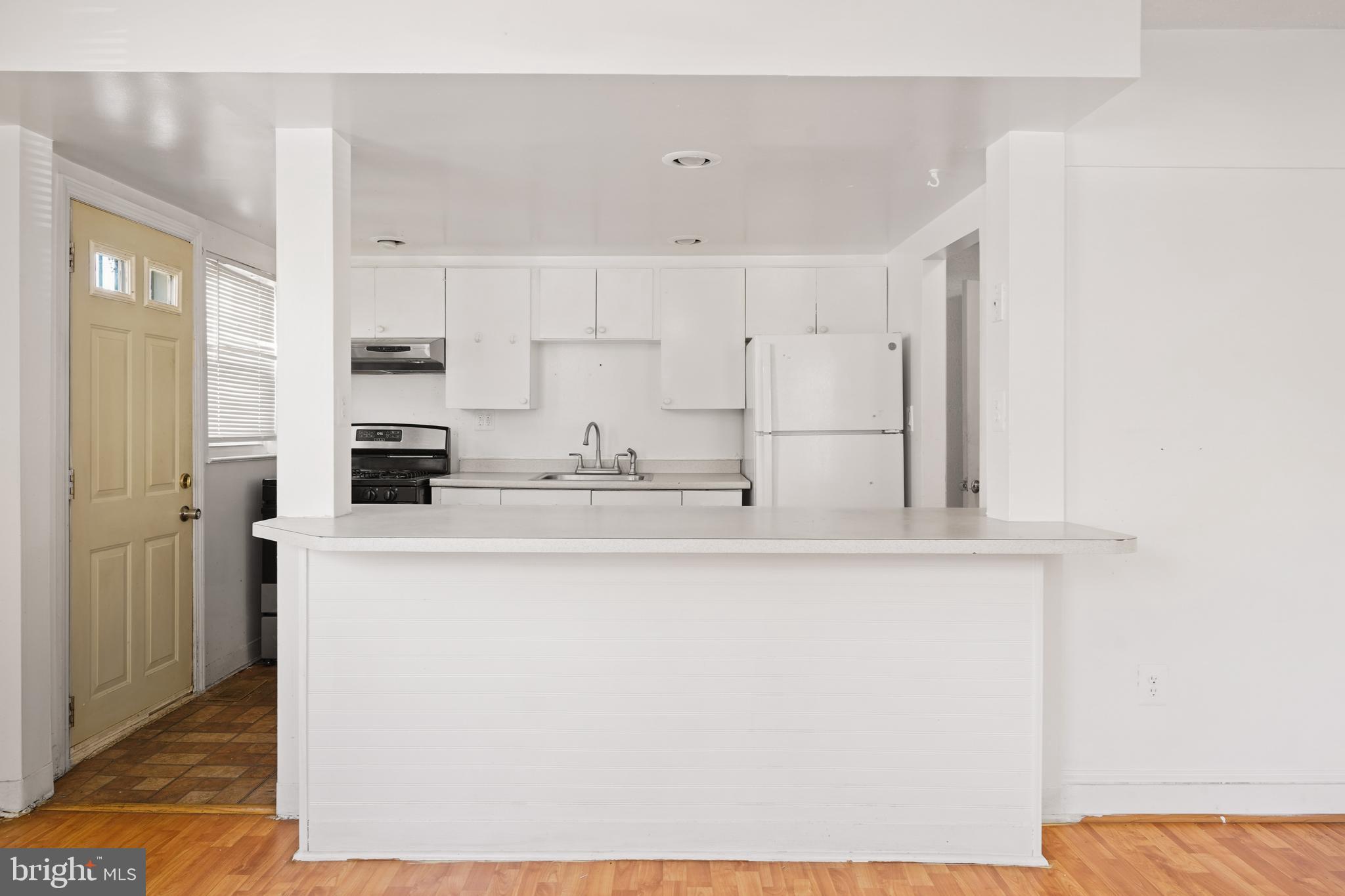 5170 Stafford Road Baltimore, MD 21229 - Photo 6 of 13