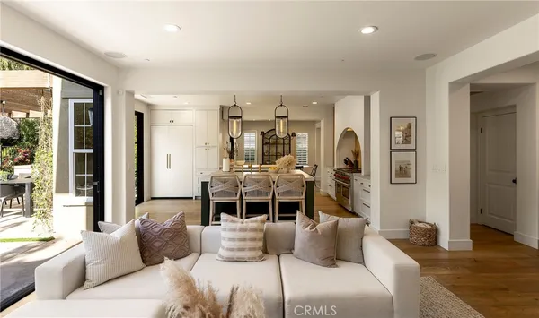 $2,599,000 | 9 Calle Saltamontes, San Clemente, CA 92673