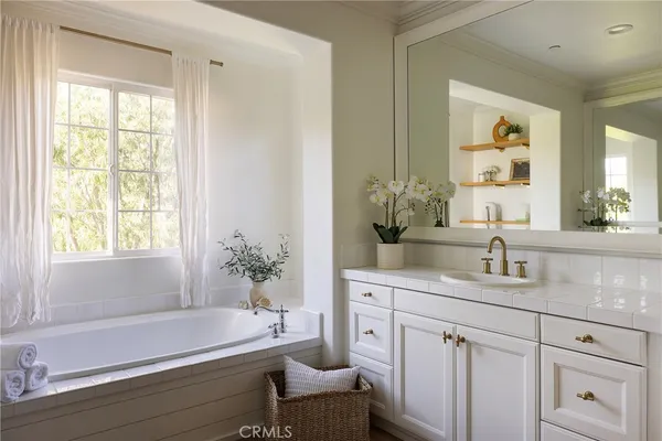 $2,599,000 | 9 Calle Saltamontes, San Clemente, CA 92673