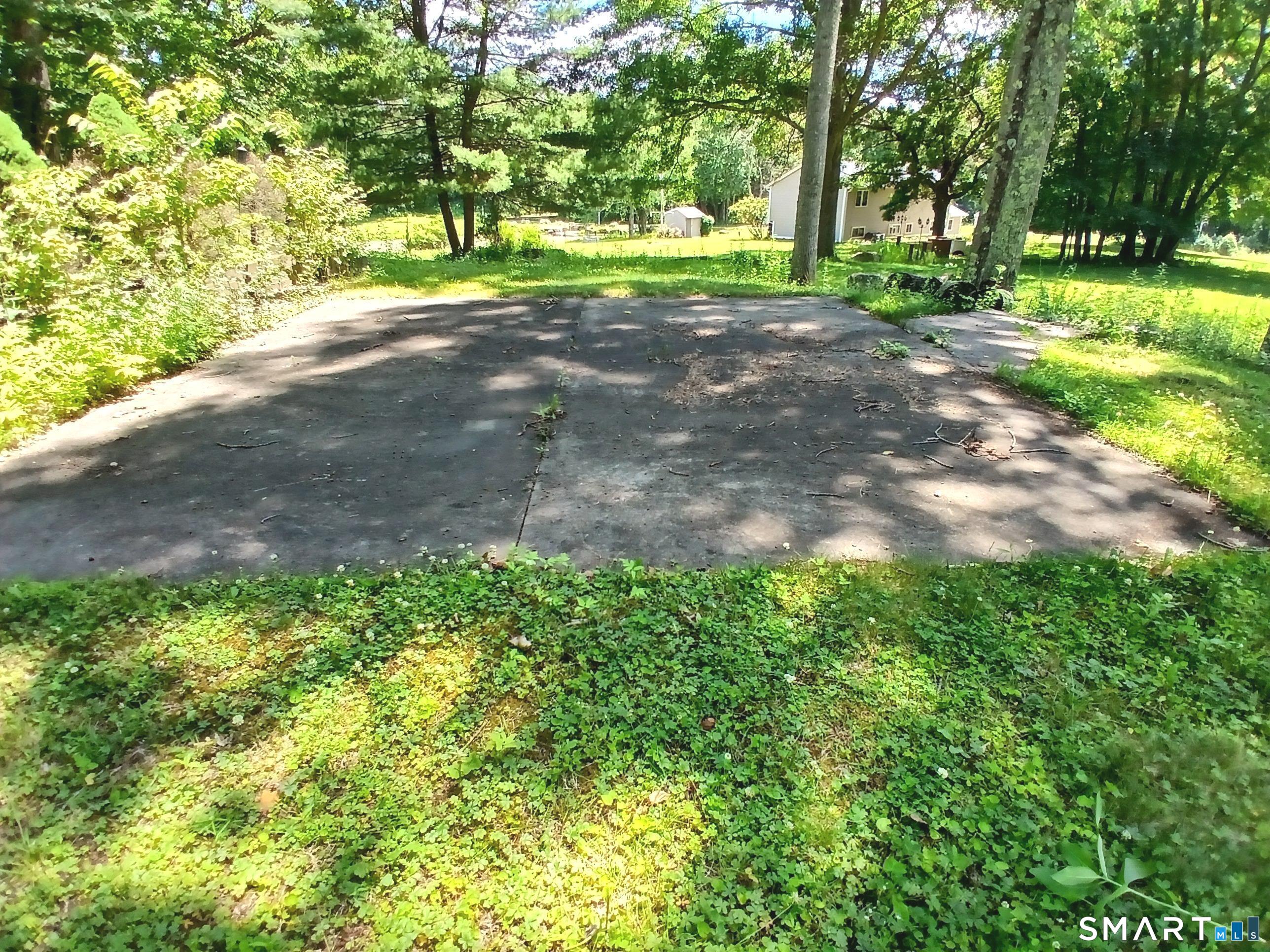 862 Babcock Hill Road Coventry, CT 06238 - Photo 13 of 39 Upper Patio
