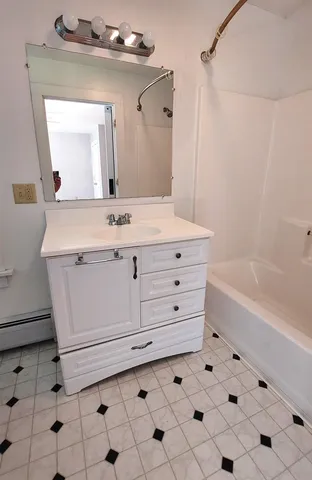 $2,500 | 1 Cummings Street, Plymouth, NH 03264