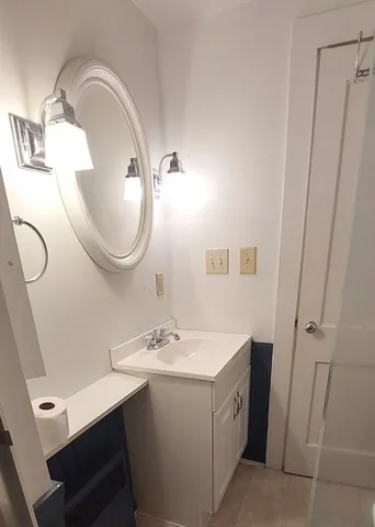 $2,500 | 1 Cummings Street, Plymouth, NH 03264