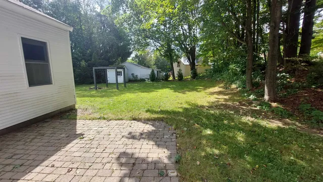 $2,500 | 1 Cummings Street, Plymouth, NH 03264