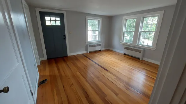 $2,500 | 1 Cummings Street, Plymouth, NH 03264