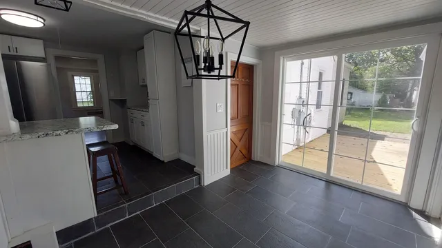 $2,500 | 1 Cummings Street, Plymouth, NH 03264