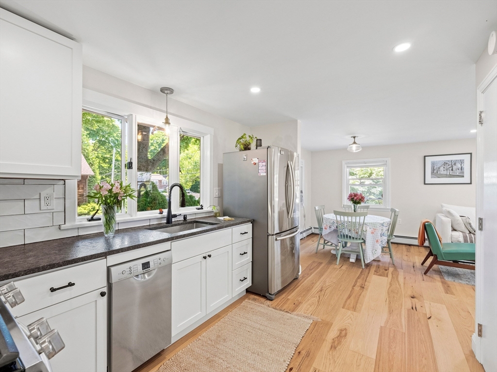 57 Overlook Road Marblehead, MA 01945 - Photo 10 of 39