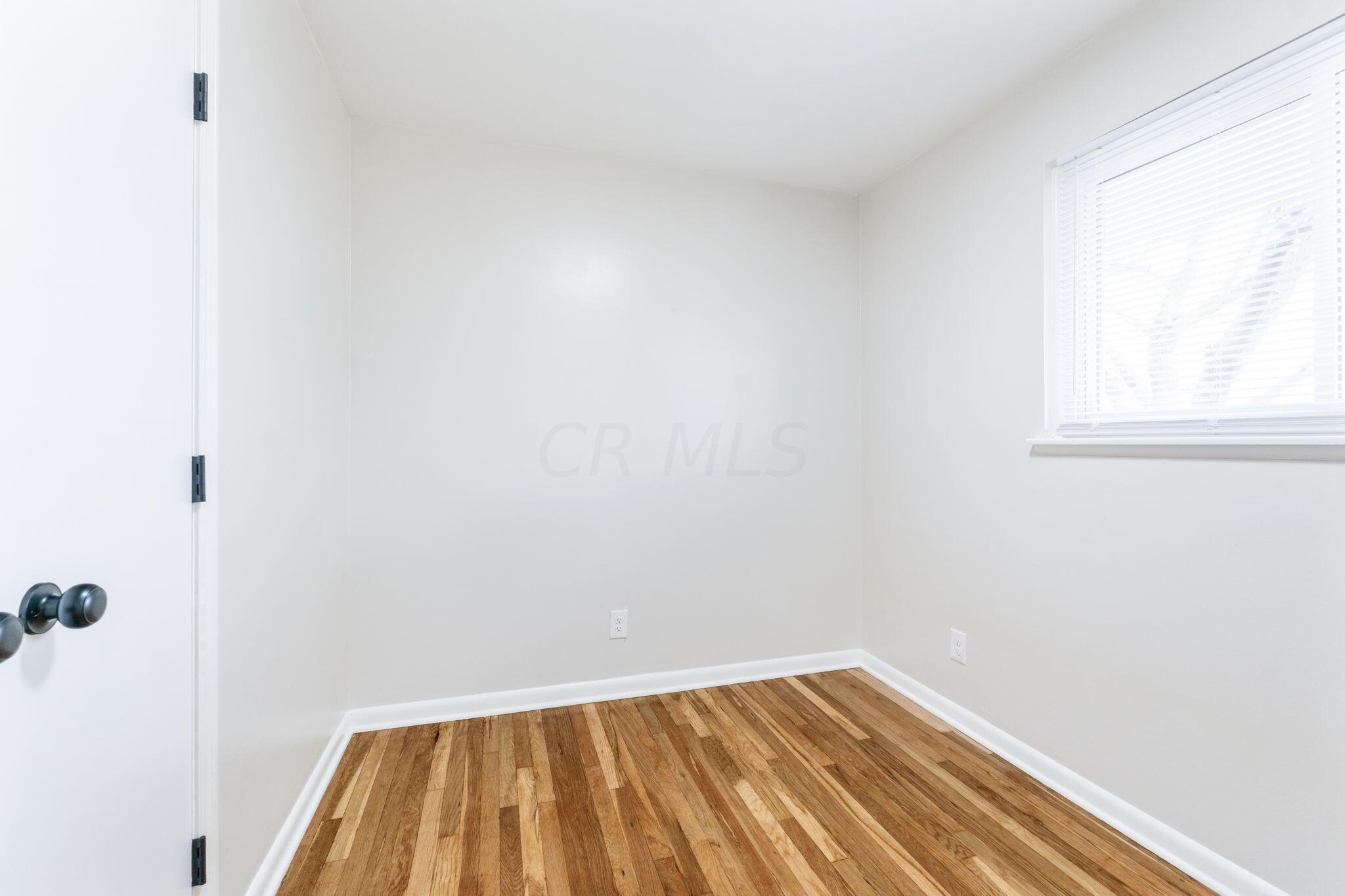 1081 Racine Avenue Columbus, OH 43204 - Photo 40 of 53 1081 Racine Ave (Interior)-18