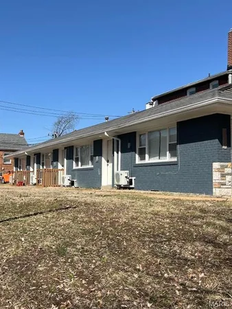 $800 | 3329 Lawn Avenue, Unit 2, St. Louis, MO 63139