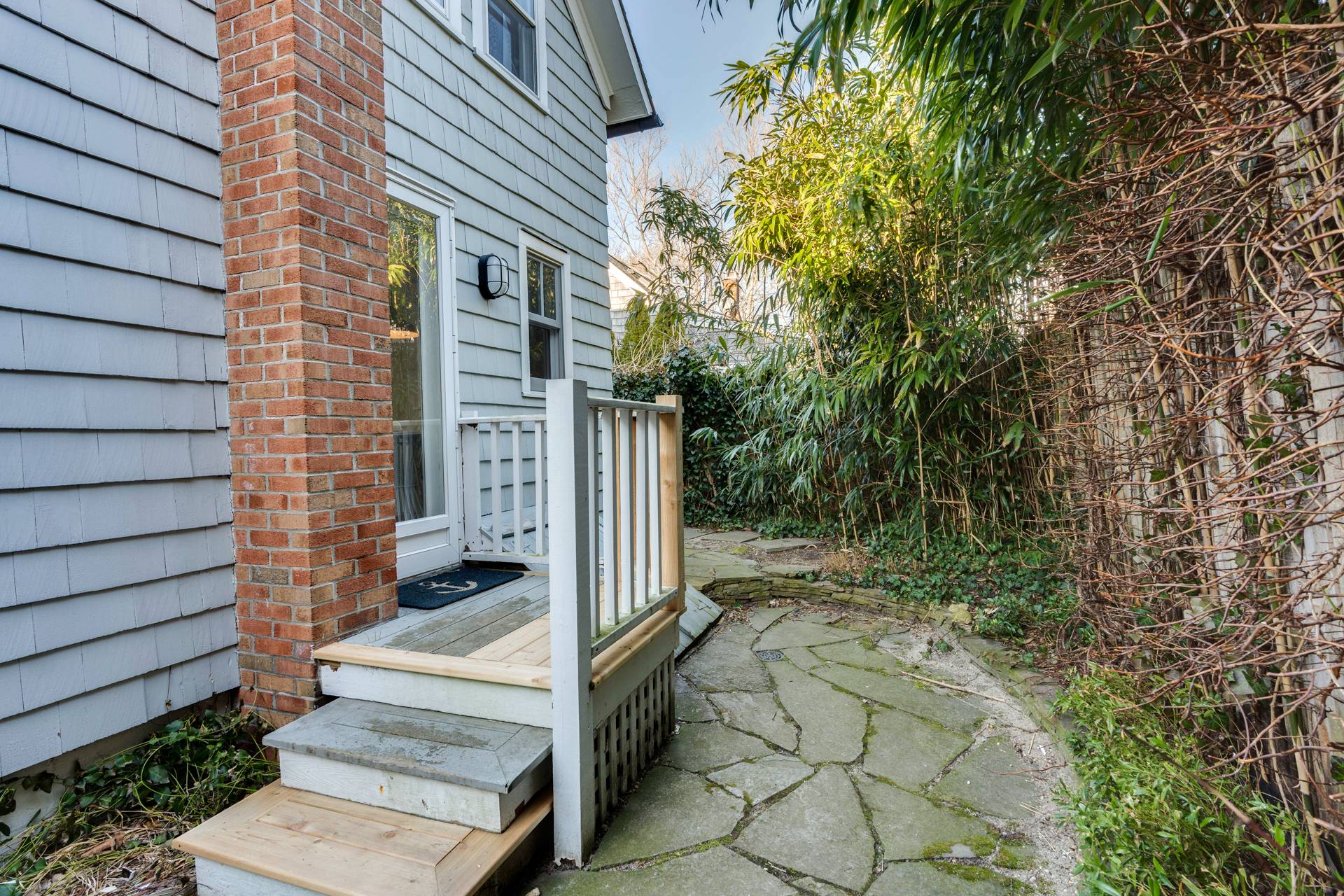 44 Jefferson Street Sag Harbor, NY 11963 - Photo 3 of 18