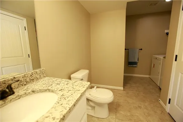 $384,000 | 709 Hollis Avenue, Belton, MO 64012