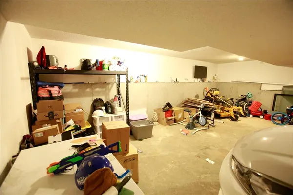 $384,000 | 709 Hollis Avenue, Belton, MO 64012