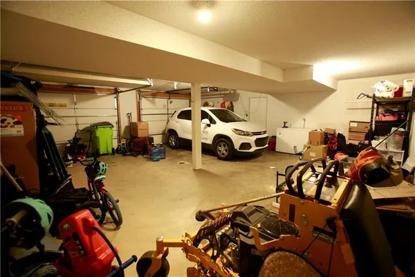 $384,000 | 709 Hollis Avenue, Belton, MO 64012