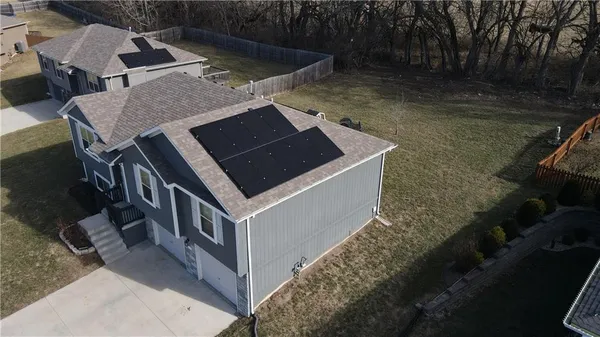 $384,000 | 709 Hollis Avenue, Belton, MO 64012