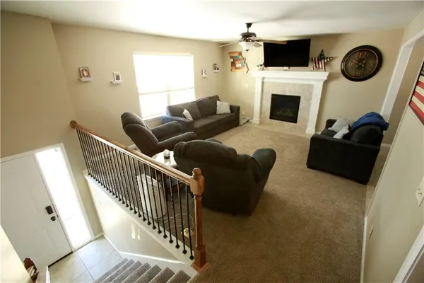 $384,000 | 709 Hollis Avenue, Belton, MO 64012