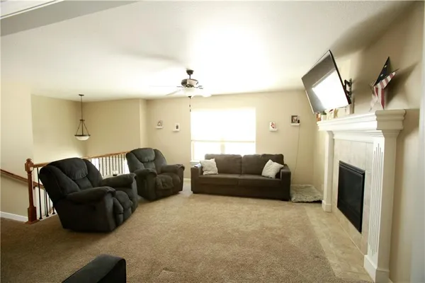 $384,000 | 709 Hollis Avenue, Belton, MO 64012