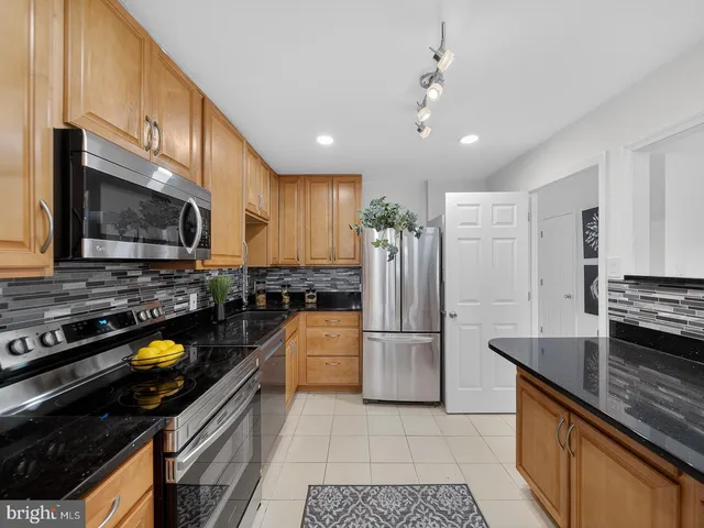 $219,500 | 12001 Old Columbia Pike, Unit 514, Silver Spring, MD 20904