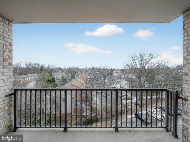 $219,500 | 12001 Old Columbia Pike, Unit 514, Silver Spring, MD 20904