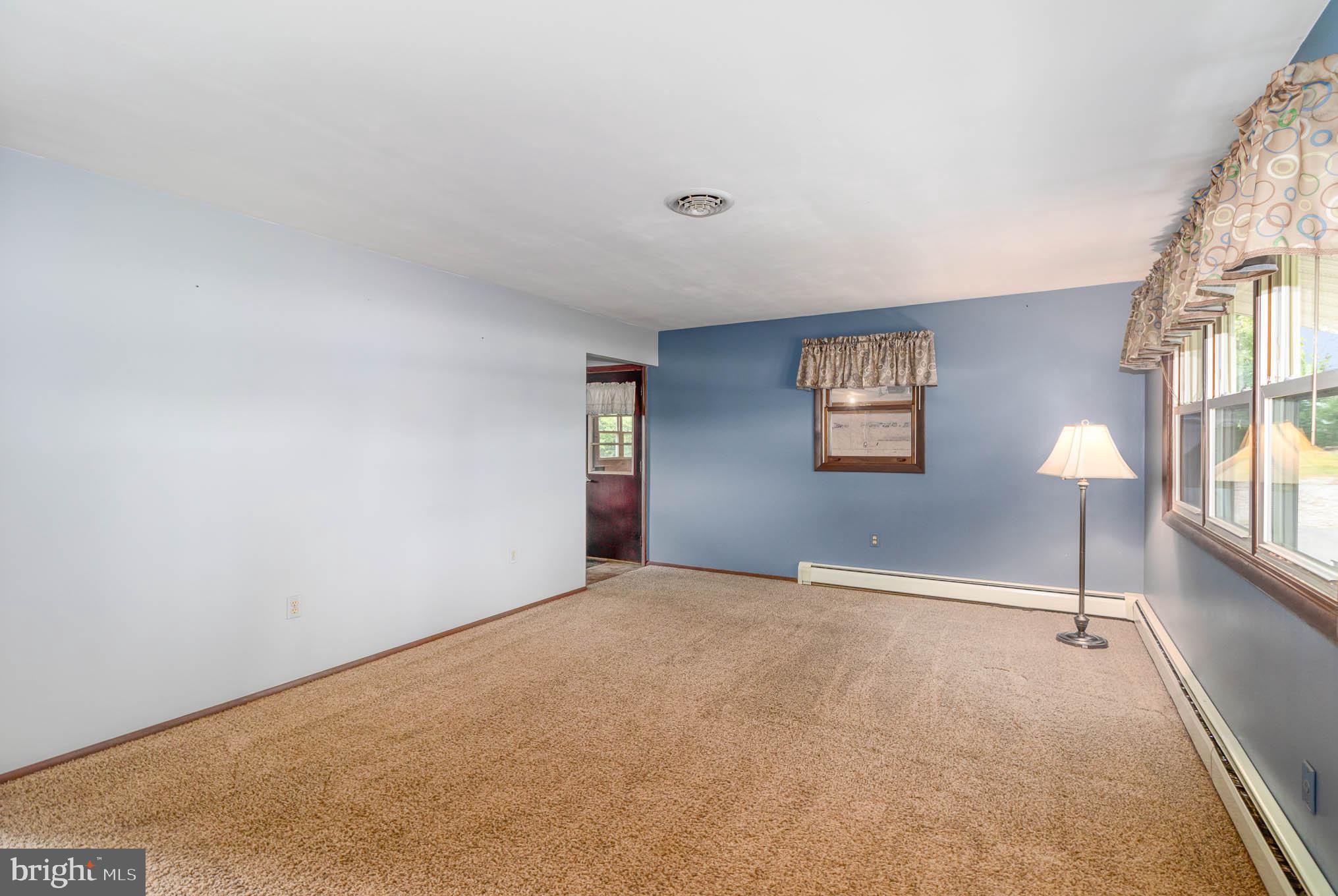 1850 Ridge Road Wellsville, PA 17365 - Photo 7 of 31