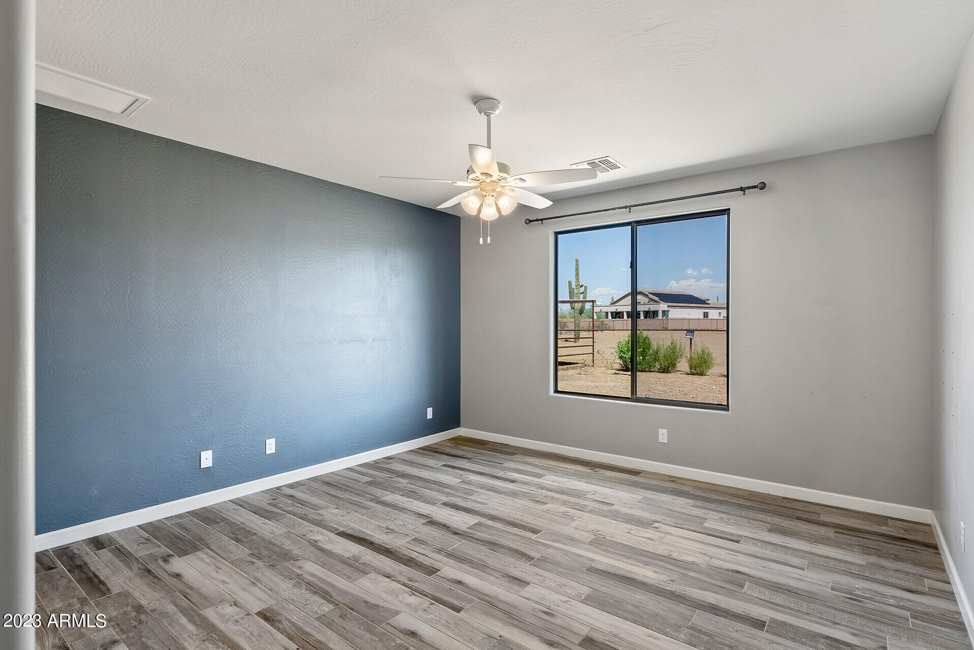 16530 West Sleepy Ranch Road Surprise, AZ 85387 - Photo 24 of 65 31_16530_W_Sleepy_Ranch31_mls
