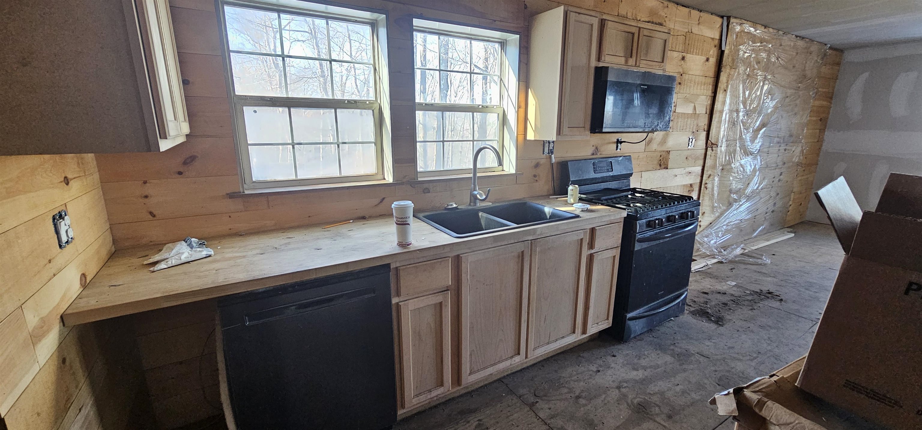 663 Sweet Road Pownal, VT 05261 - Photo 23 of 59
