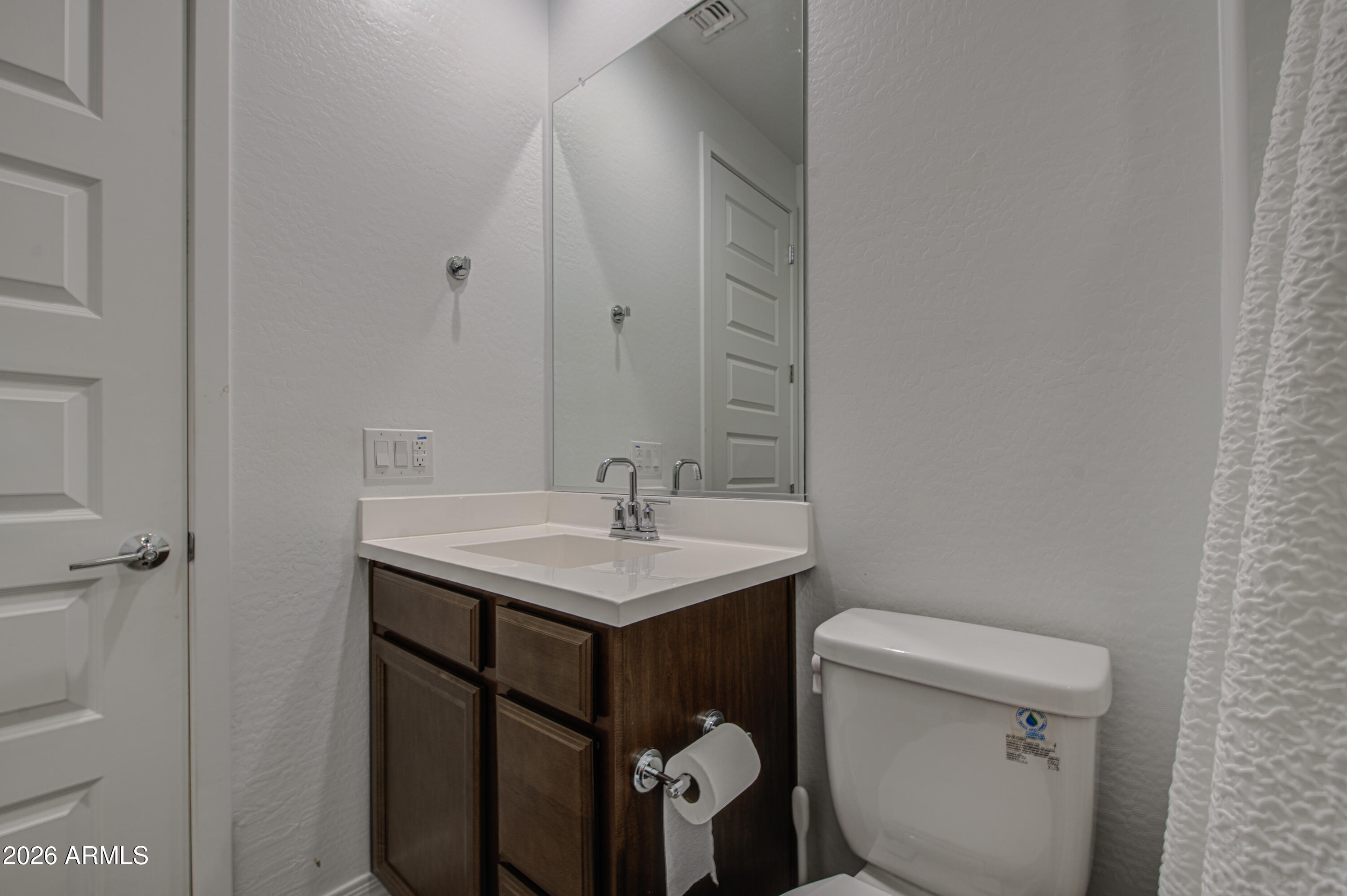 9132 West Roma Avenue Phoenix, AZ 85037 - Photo 31 of 38 Bathroom 2-pic 3