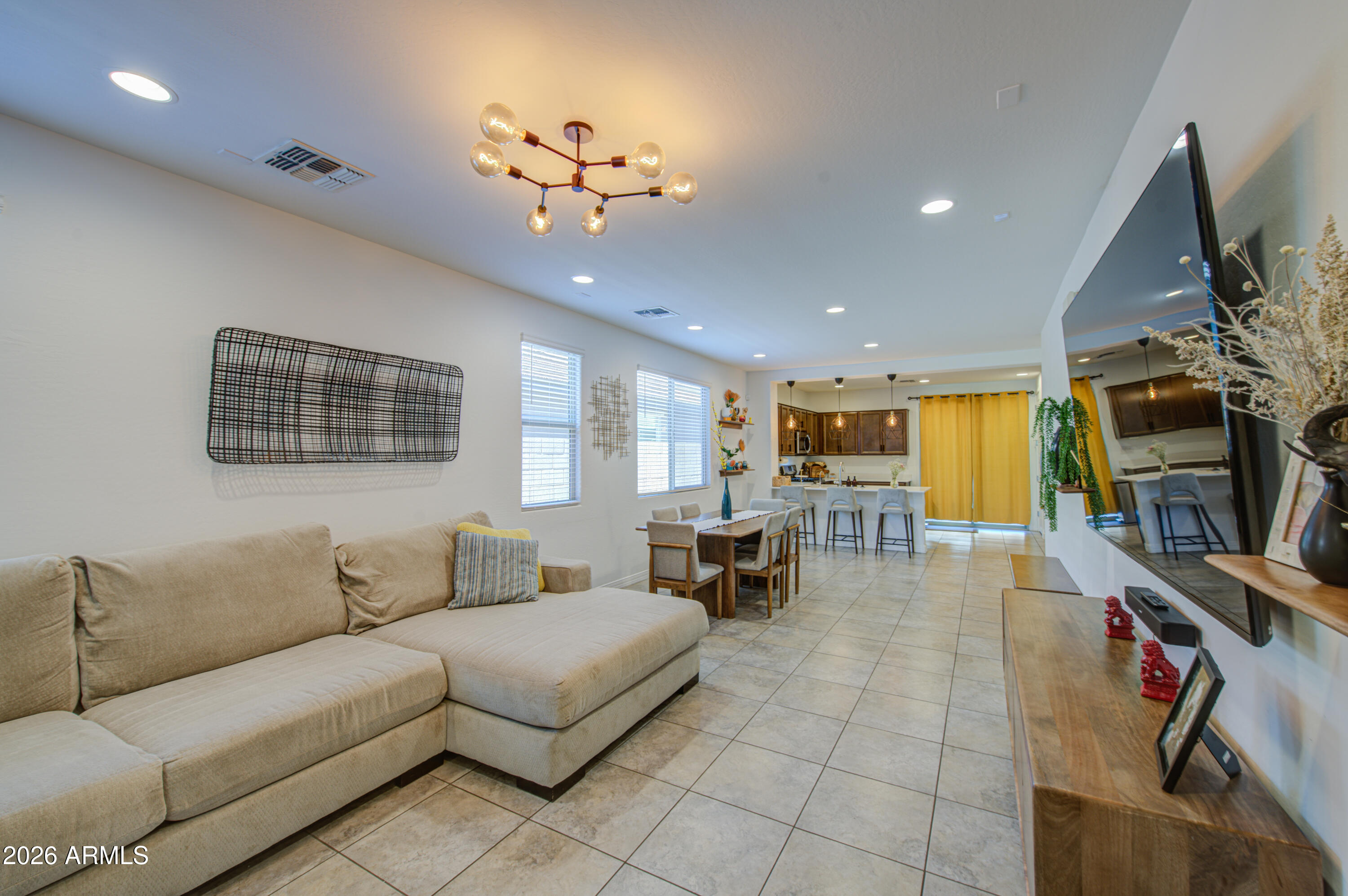 9132 West Roma Avenue Phoenix, AZ 85037 - Photo 8 of 38 Living Room 4