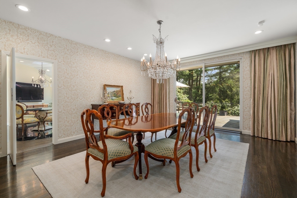 9 Singletree Road Brookline, MA 02467 - Photo 5 of 18