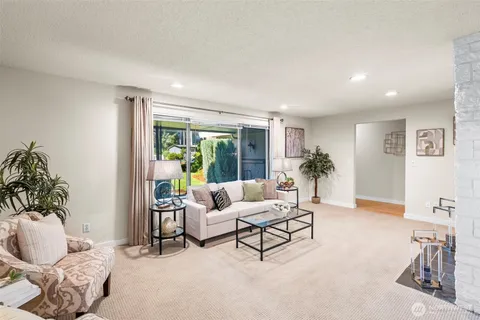 $675,000 | 1151 Fordham Street, Fircrest, WA 98466