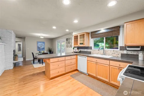 $675,000 | 1151 Fordham Street, Fircrest, WA 98466