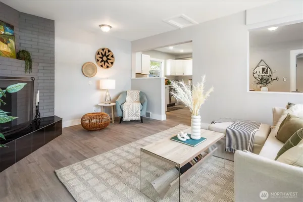 $860,000 | 3630 Lombard Avenue, Everett, WA 98201