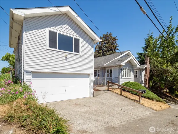 $860,000 | 3630 Lombard Avenue, Everett, WA 98201