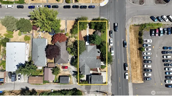 $860,000 | 3630 Lombard Avenue, Everett, WA 98201