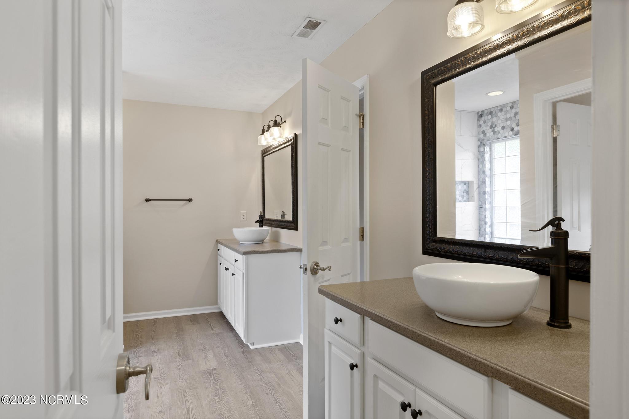 304 Foy Lockamy Road Jacksonville, NC 28540 - Photo 25 of 34 IMG_2144