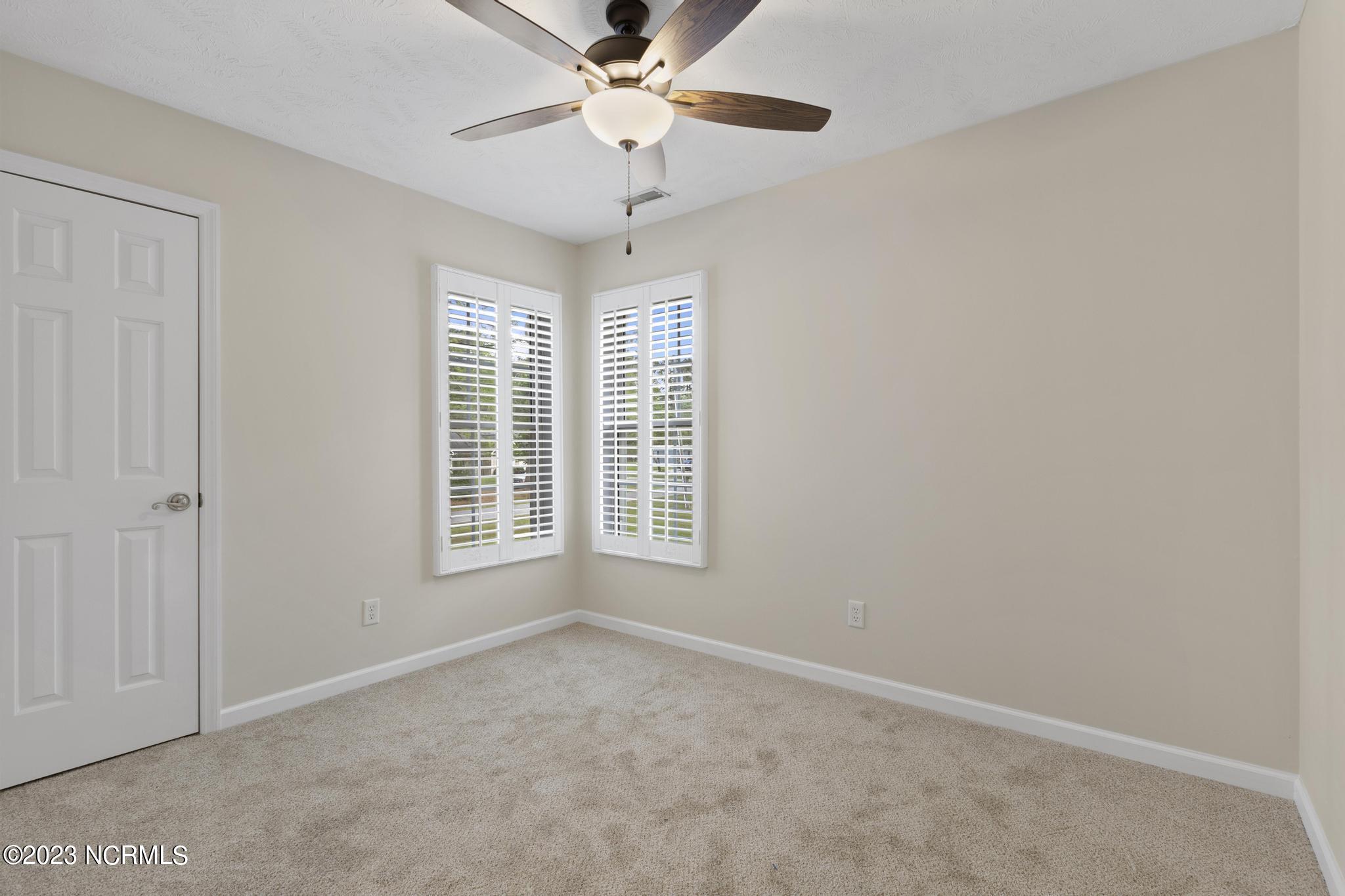 304 Foy Lockamy Road Jacksonville, NC 28540 - Photo 26 of 34 IMG_2147