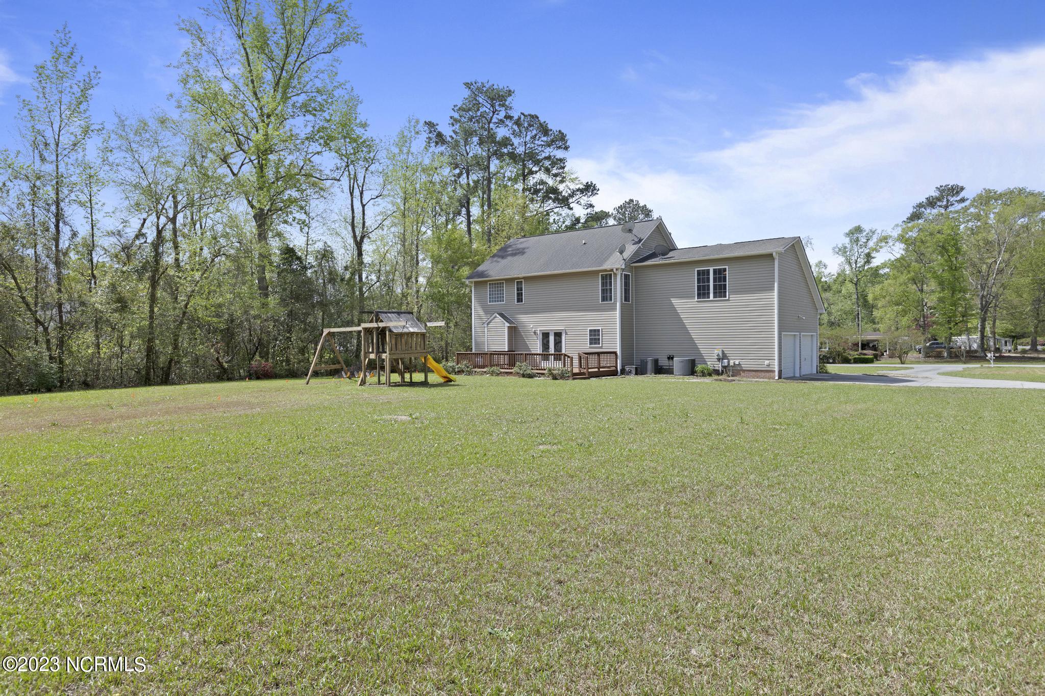 304 Foy Lockamy Road Jacksonville, NC 28540 - Photo 34 of 34 IMG_2130