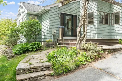 $1,749,000 | 15 Minute Man Lane, Lexington, MA 02421