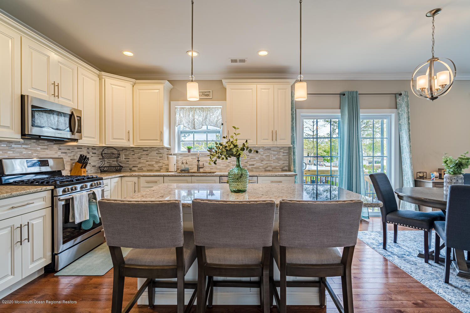 229 Yeoman Road Manahawkin, NJ 08050 - Photo 18 of 31 bennettpic18