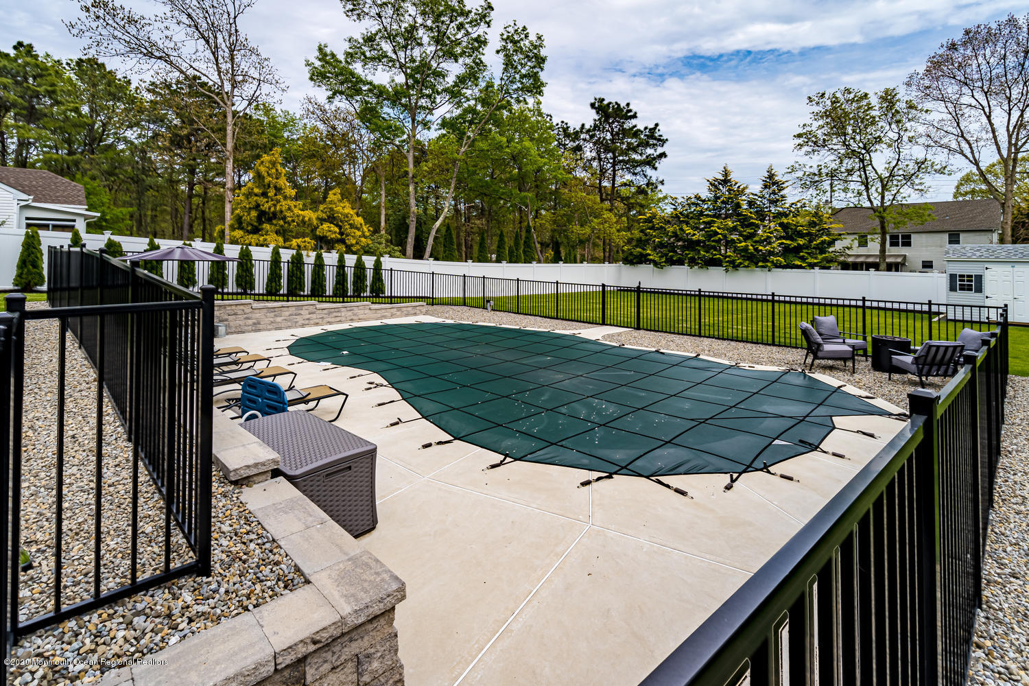 229 Yeoman Road Manahawkin, NJ 08050 - Photo 9 of 31 bennettpic9