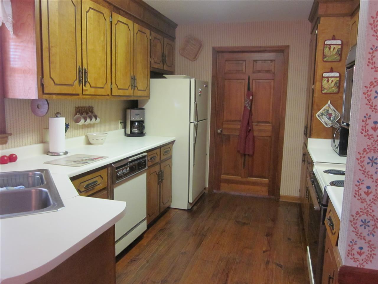 401 State Rd S-42-7481 Roebuck, SC 29376 - Photo 7 of 24 Gallery Image 7