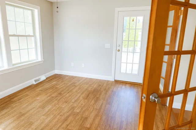 $240,000 | 16 Brookside Drive, Southington, CT 06489