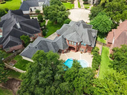 $680,000 | 18310 Pamela Way, Spring, TX 77379